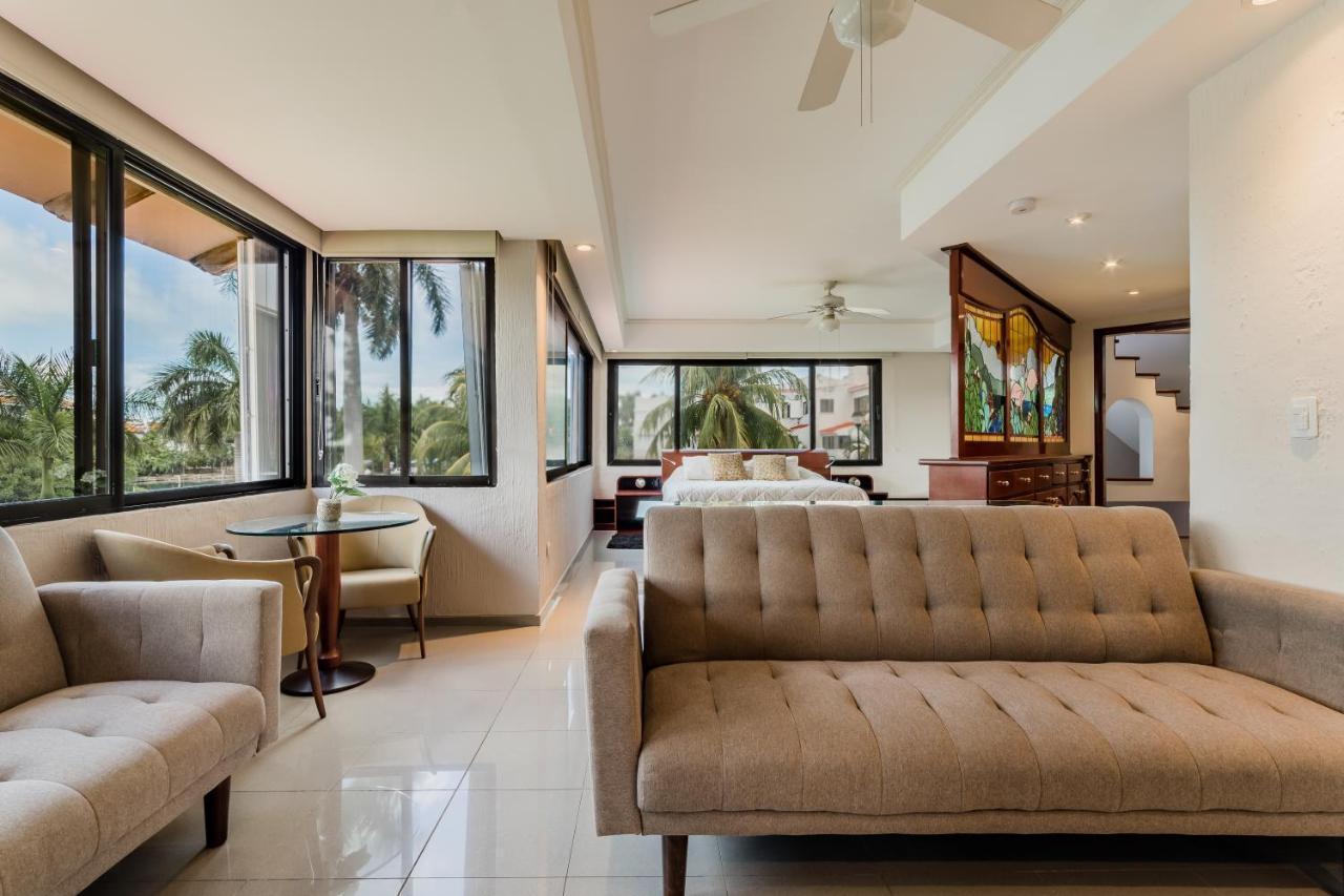 Elegant Lagoon Front Villa By Casa Paraiso Cancun Luaran gambar