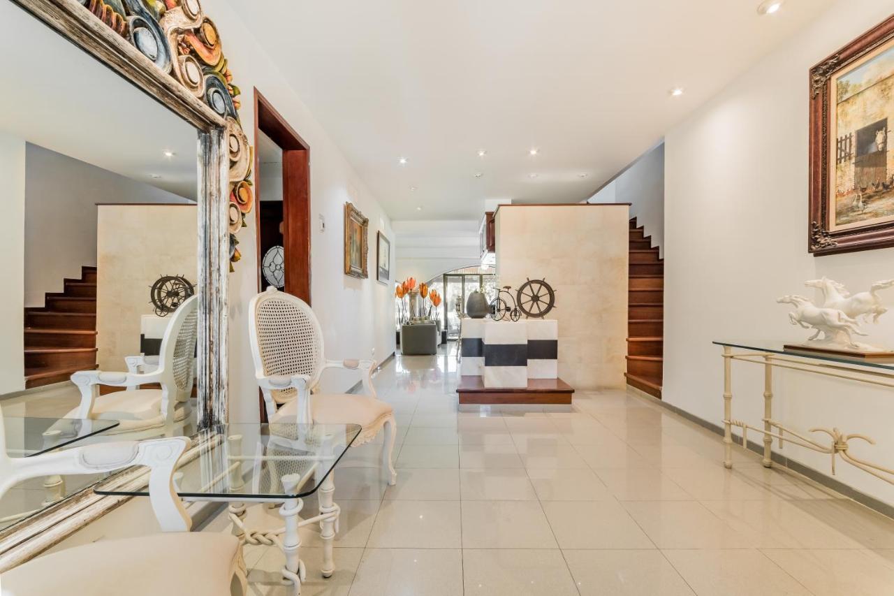 Elegant Lagoon Front Villa By Casa Paraiso Cancun Luaran gambar