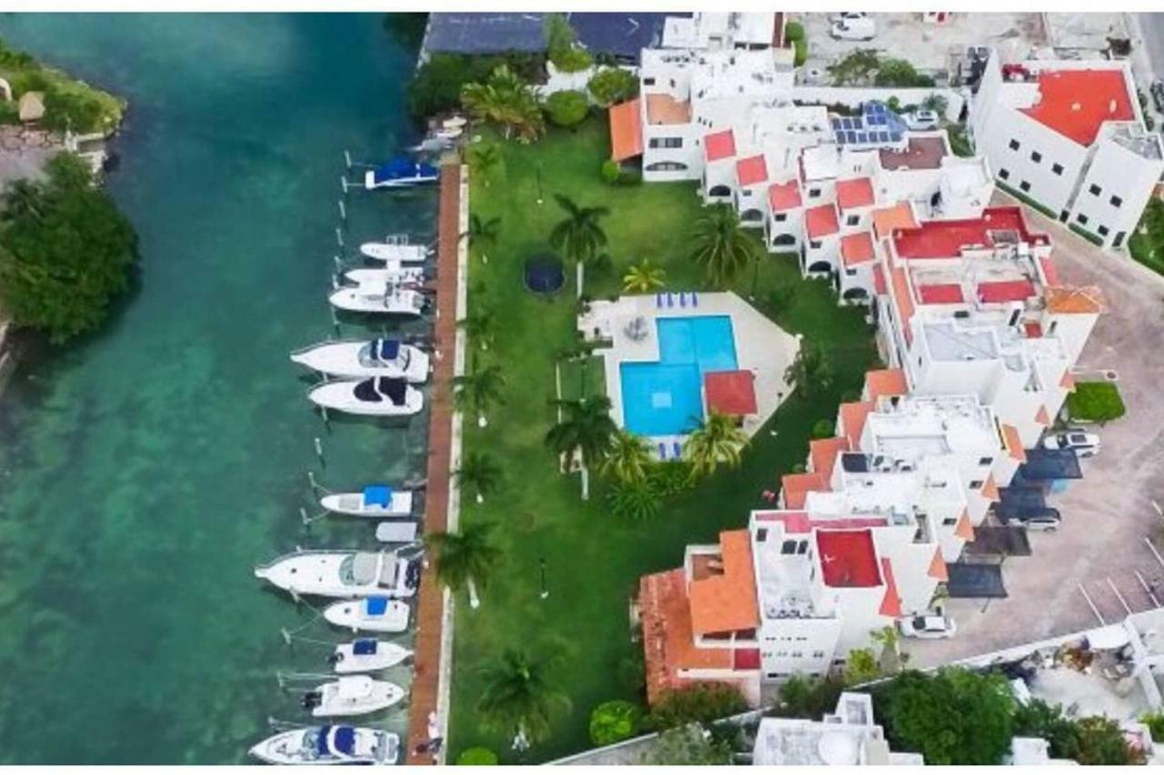 Elegant Lagoon Front Villa By Casa Paraiso Cancun Luaran gambar
